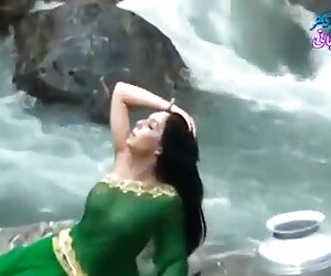 Evde arabada sex video ergen bir kızla seks